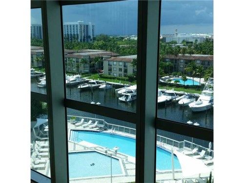 3131 188 ST # 2-805, Miami, FL 33180