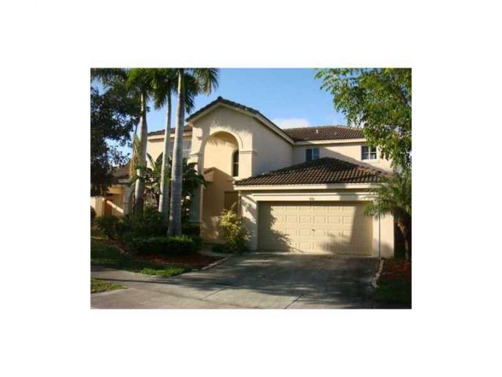 970 SUNFLOWER CR, Fort Lauderdale, FL 33327