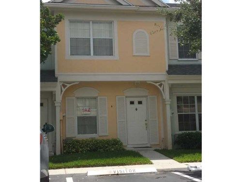 6 WHITEHEAD CR # 6, Fort Lauderdale, FL 33326
