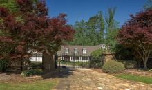 5 Woodlawn Drive Ne Marietta, GA 30067