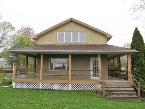 3337 Will Carleton Rd, Flat Rock, MI 48134