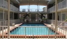 305 69 ST # 106 Miami Beach, FL 33141