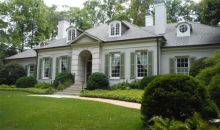 3392 Woodhaven Road Nw Atlanta, GA 30305
