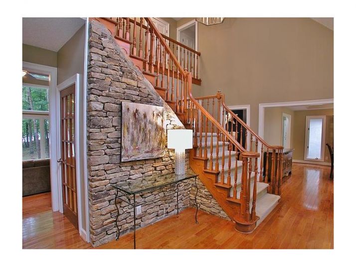 3005 Lanier Beach South Road, Cumming, GA 30041