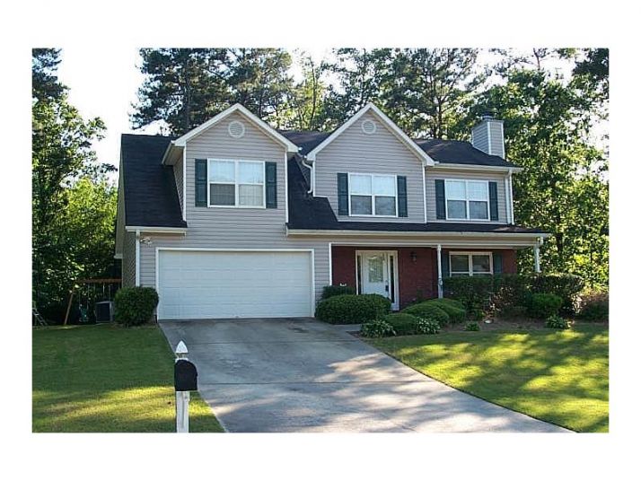 3035 Sierra Ridge Court, Loganville, GA 30052