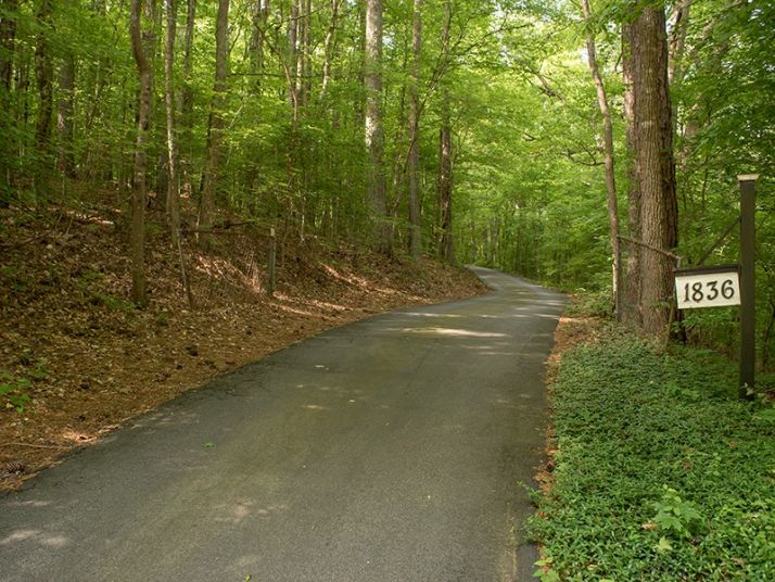 1836 Austin Bridge Road, Douglasville, GA 30134