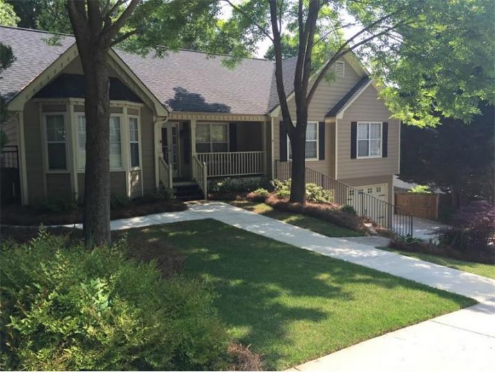 2044 Spicers Lane, Woodstock, GA 30189