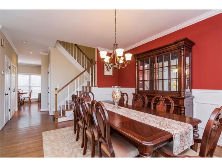100 Larney Court, Roswell, GA 30075