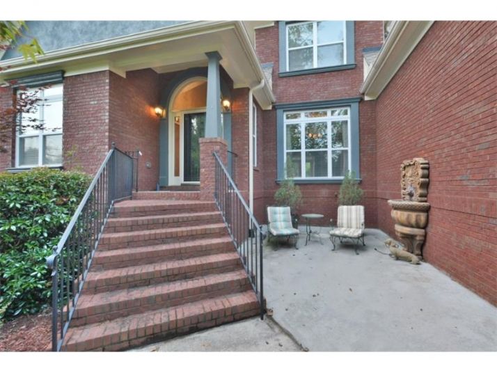 5516 Ridgemoor Drive, Braselton, GA 30517