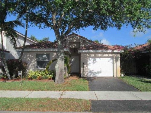 4240 SW 82 WY, Fort Lauderdale, FL 33328