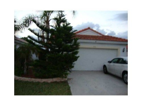 1948 NW 208 WY, Hollywood, FL 33029