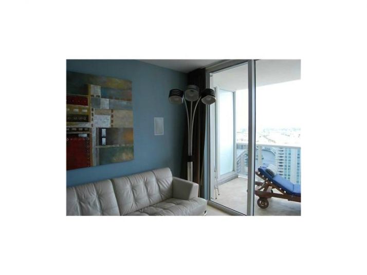 1850 S OCEAN DR # 2409, Hallandale, FL 33009