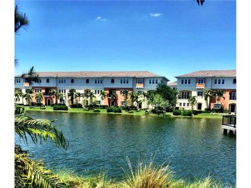 203 SW 7 ST # 203, Pompano Beach, FL 33060