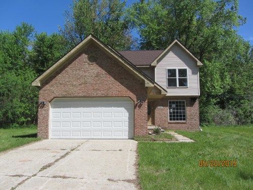 35450 Vinewood St, Romulus, MI 48174