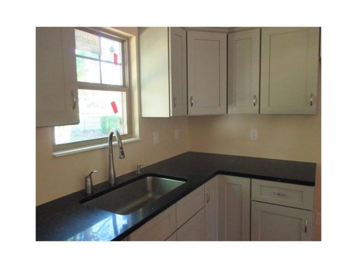 187 W Putnam Ferry Road, Woodstock, GA 30189