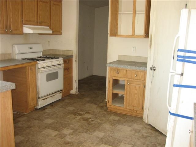 1673 S Sunlight Dr, Kemmerer, WY 83101