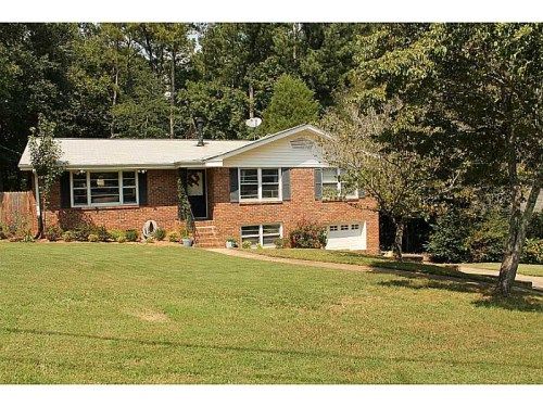 211 Deerwood Circle, Stone Mountain, GA 30083