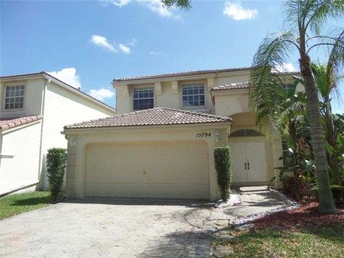 15794 NW 24TH ST, Hollywood, FL 33028