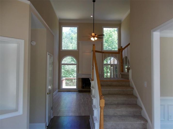 1020 Fairway Valley Drive, Woodstock, GA 30189