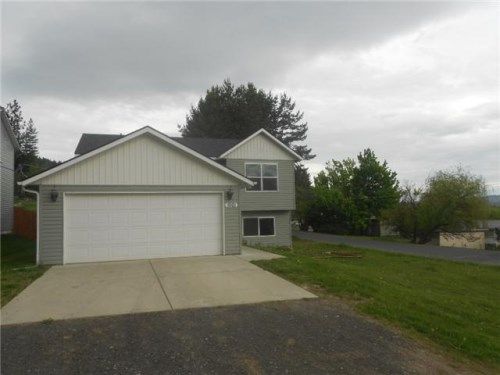 1021 S 3rd St, Saint Maries, ID 83861