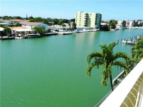7900 TATUM WATERWAY DR # 407, Miami Beach, FL 33141