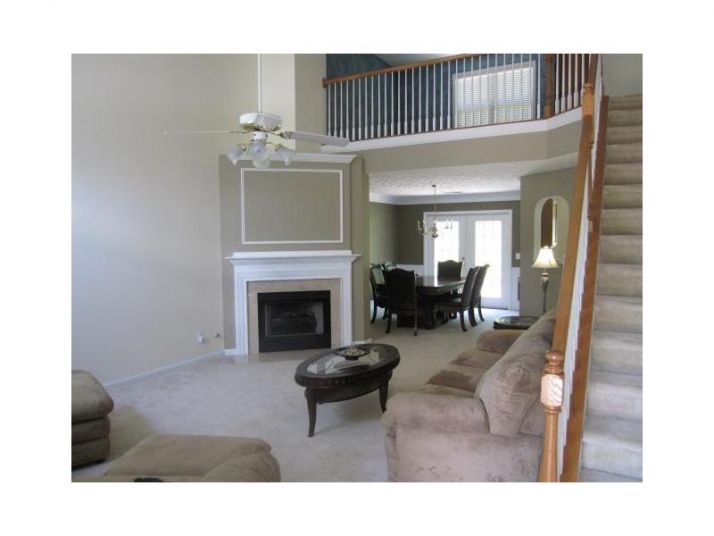 171 Weatherstone Drive, Woodstock, GA 30188