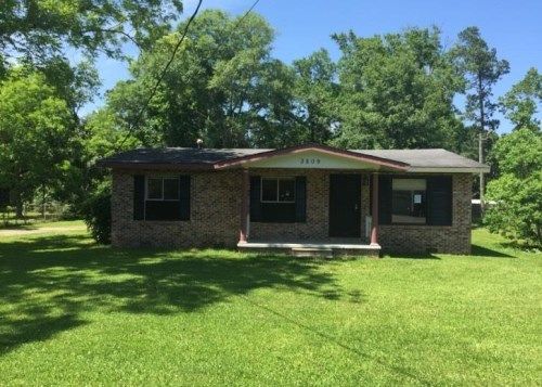 3809 Rogers Rd, Moss Point, MS 39563