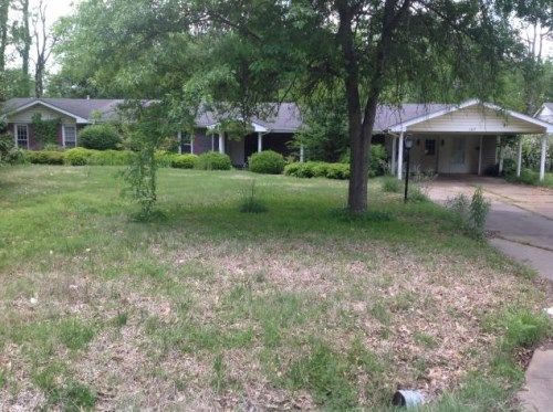 1617 Herrin St, Clarksdale, MS 38614