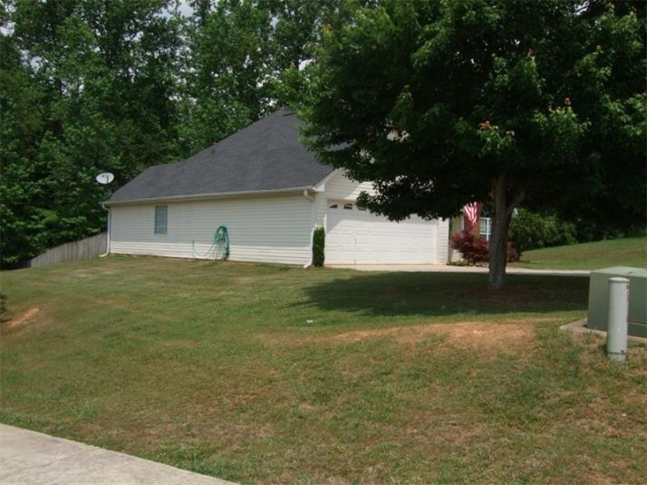 3840 Berkshire Ridge Drive, Gainesville, GA 30506