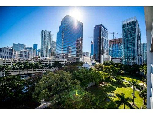 495 BRICKELL AV # 803, Miami, FL 33131