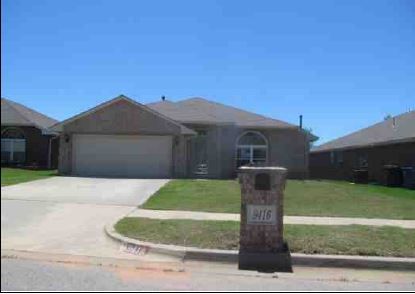 9416 Apple Dr, Oklahoma City, OK 73130