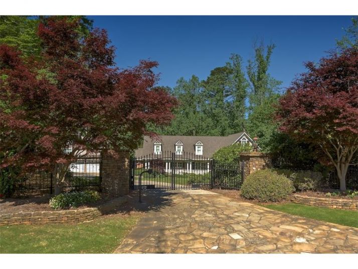 5 Woodlawn Drive Ne, Marietta, GA 30067