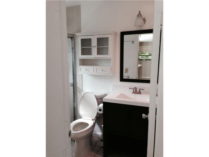 9860 SW 140 ST, Miami, FL 33176