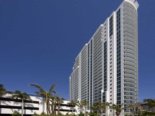 1945 S OCEAN DR # 2211, Hallandale, FL 33009