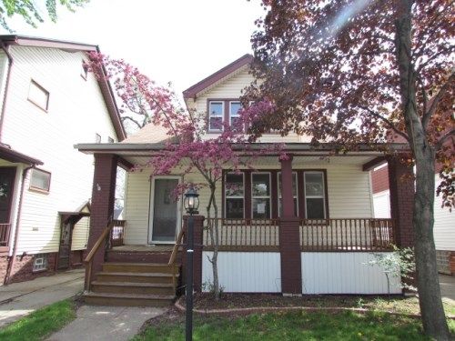 1330 Wayburn St, Grosse Pointe, MI 48230