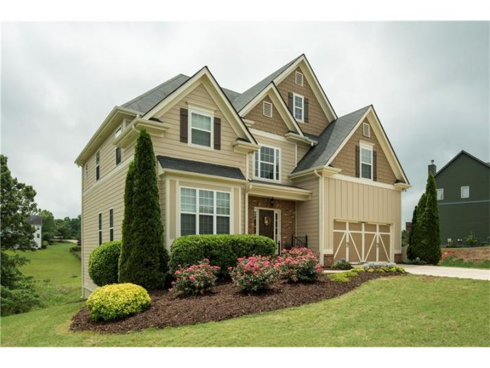 9000 Blue Willow Court, Gainesville, GA 30506