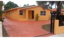 371 W 16 ST Hialeah, FL 33010