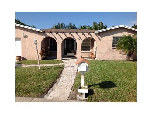 754 SW 54 AV, Pompano Beach, FL 33068