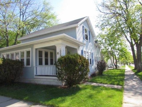 1002 N Oneida St, Appleton, WI 54911