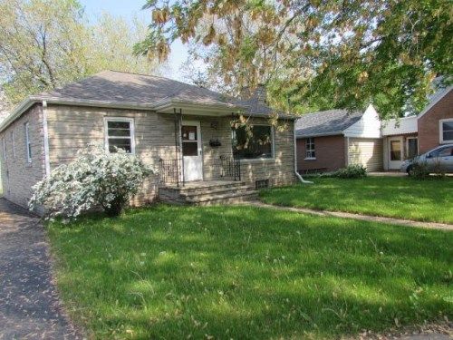 855 Appleton Rd, Menasha, WI 54952