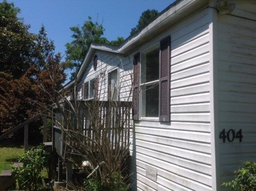 404 Lakeview St, Mary Esther, FL 32569