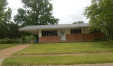 525 Jana Dr Florissant, MO 63031