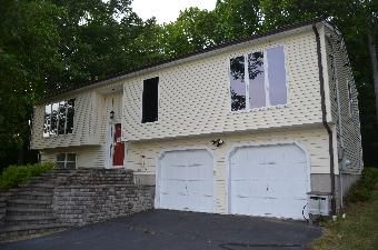 66 Wood Ter, New Haven, CT 06513
