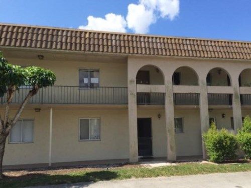 6112 Forest Hill Blvd Apt 208, West Palm Beach, FL 33415