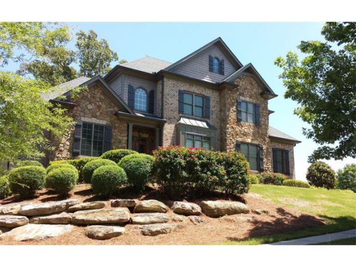 2768 Hidden Falls Drive, Buford, GA 30519