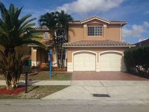 9267 SW 157 PATH, Miami, FL 33196