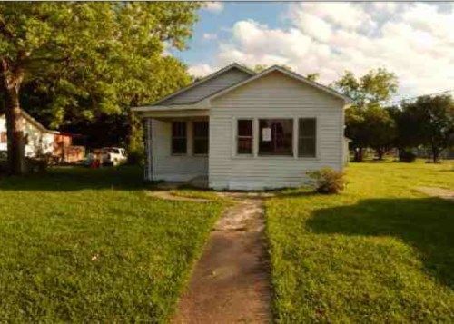 206 Martin Luther King St, Welsh, LA 70591
