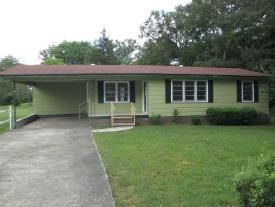 133 Pine Dr, Calhoun, GA 30701