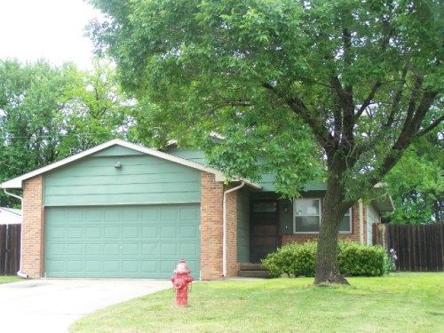 1800 E Ravena St, Wichita, KS 67219