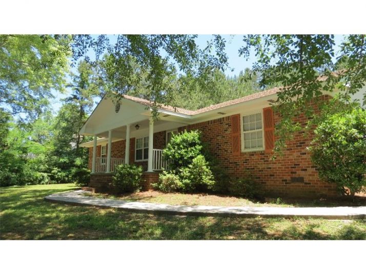 193 Viking Drive, Calhoun, GA 30701